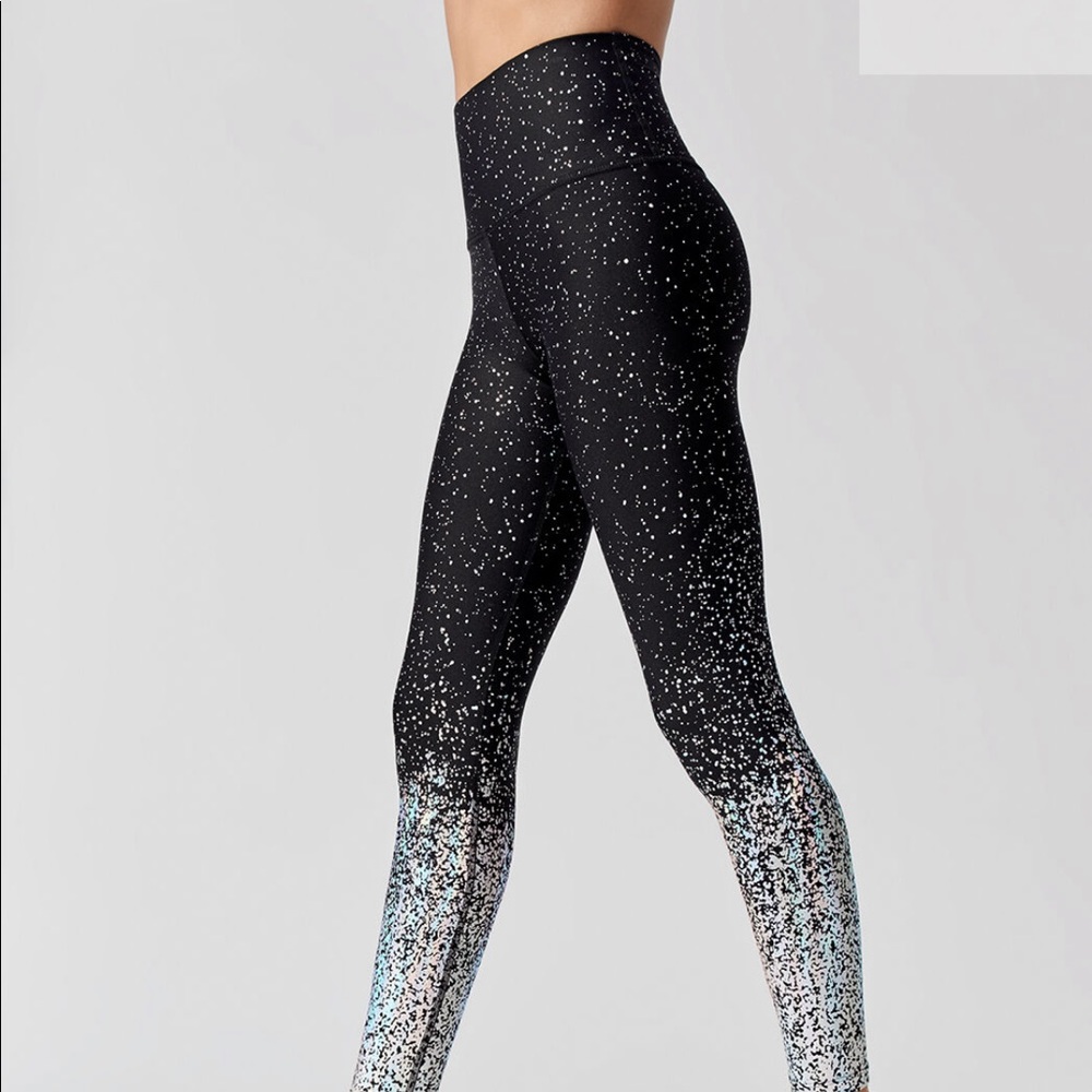 NWOT Beyond Yoga Ombré High Waisted Leggings